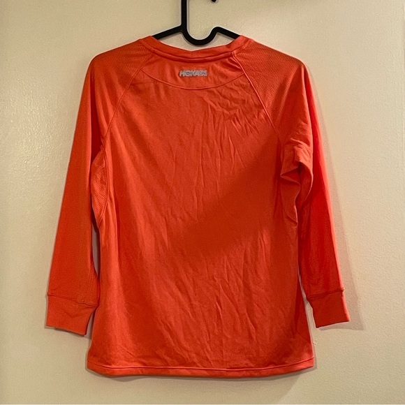 HOKA Performance 3/4 Sleeve - Picture 5 of 6
